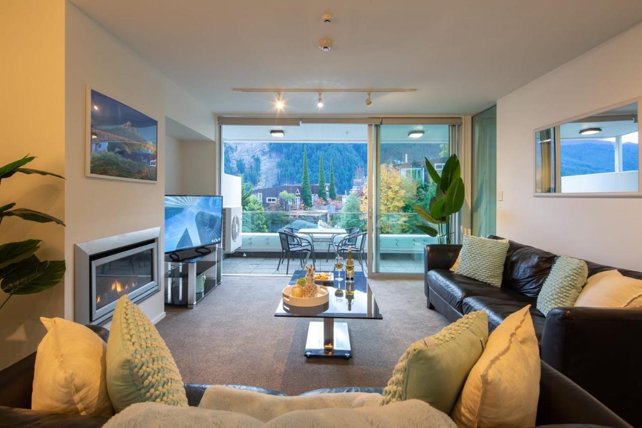 Bowen18 Lake Views Gas Fire Bbq Queenstown Exterior photo